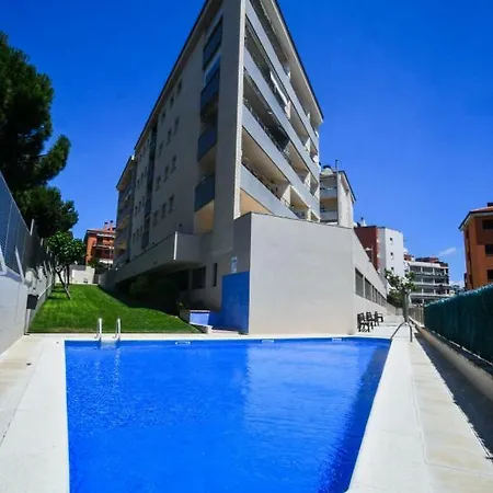 Appartement In Fenals
